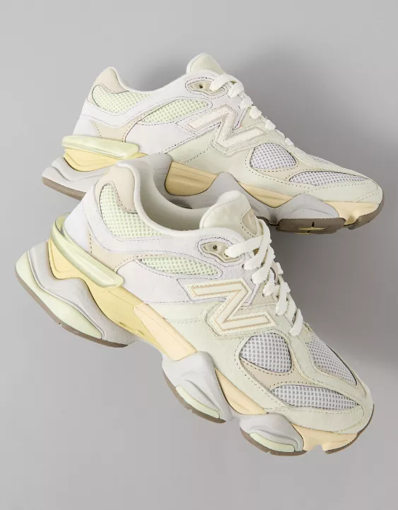 American Eagle New Balance 9060 Sneaker