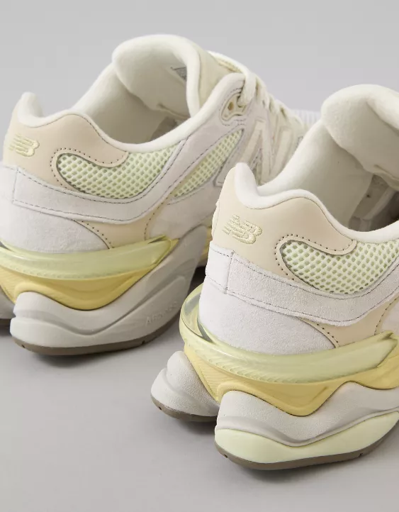 American Eagle New Balance 9060 Sneaker