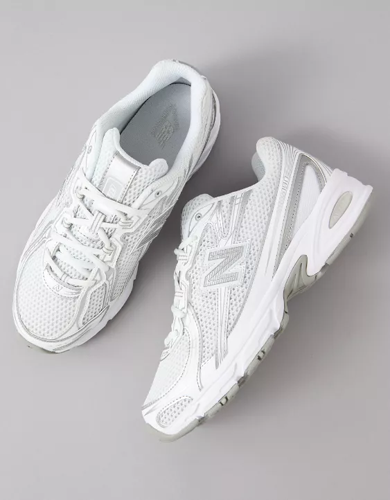 American Eagle New Balance Women's 740 Sneaker