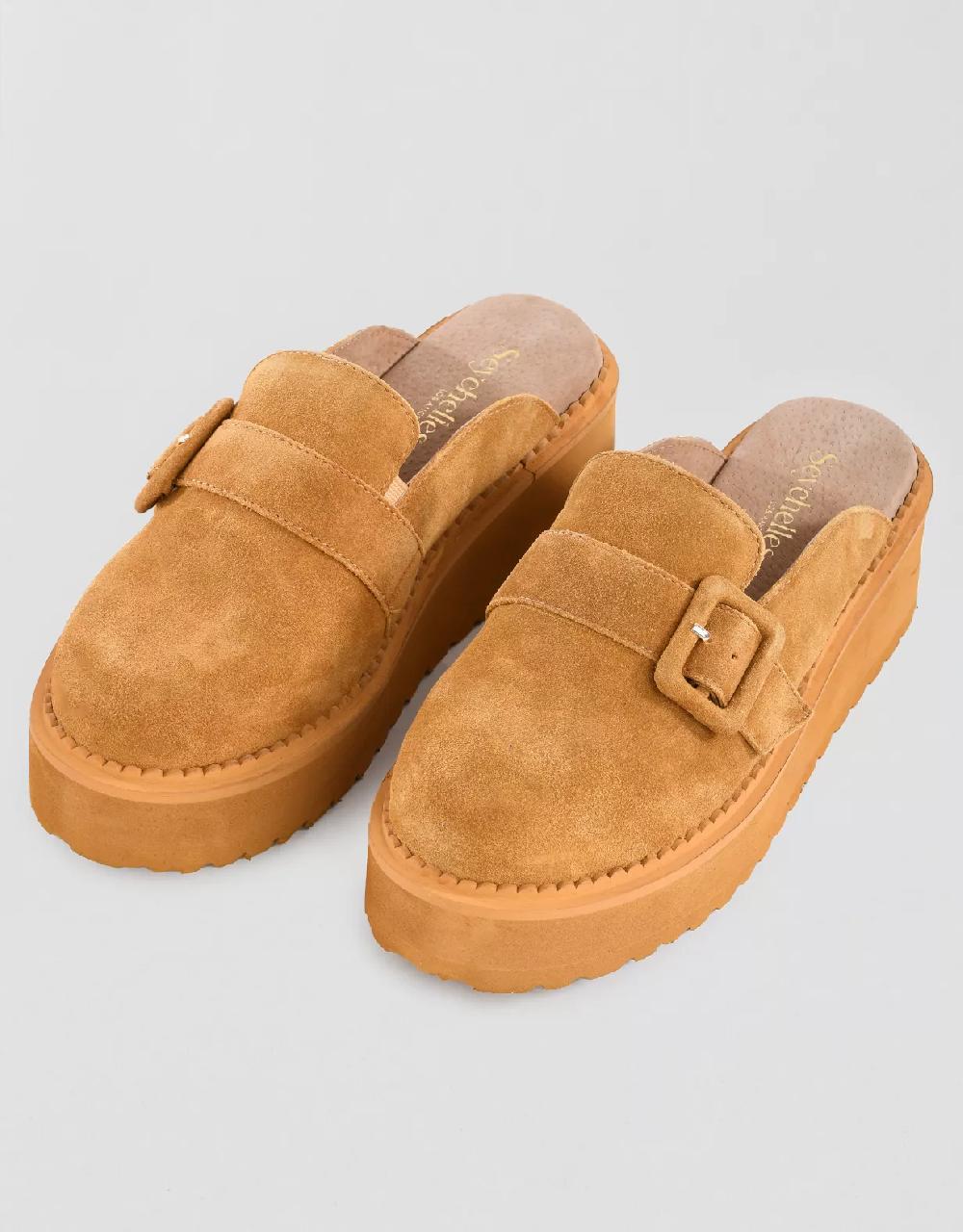 American Eagle Seychelles Come Together Slide Shoe