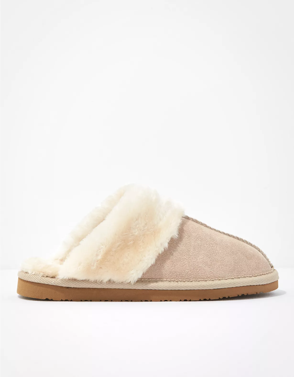 american eagle Minnetonka Women's Chesney Scuff Slipper