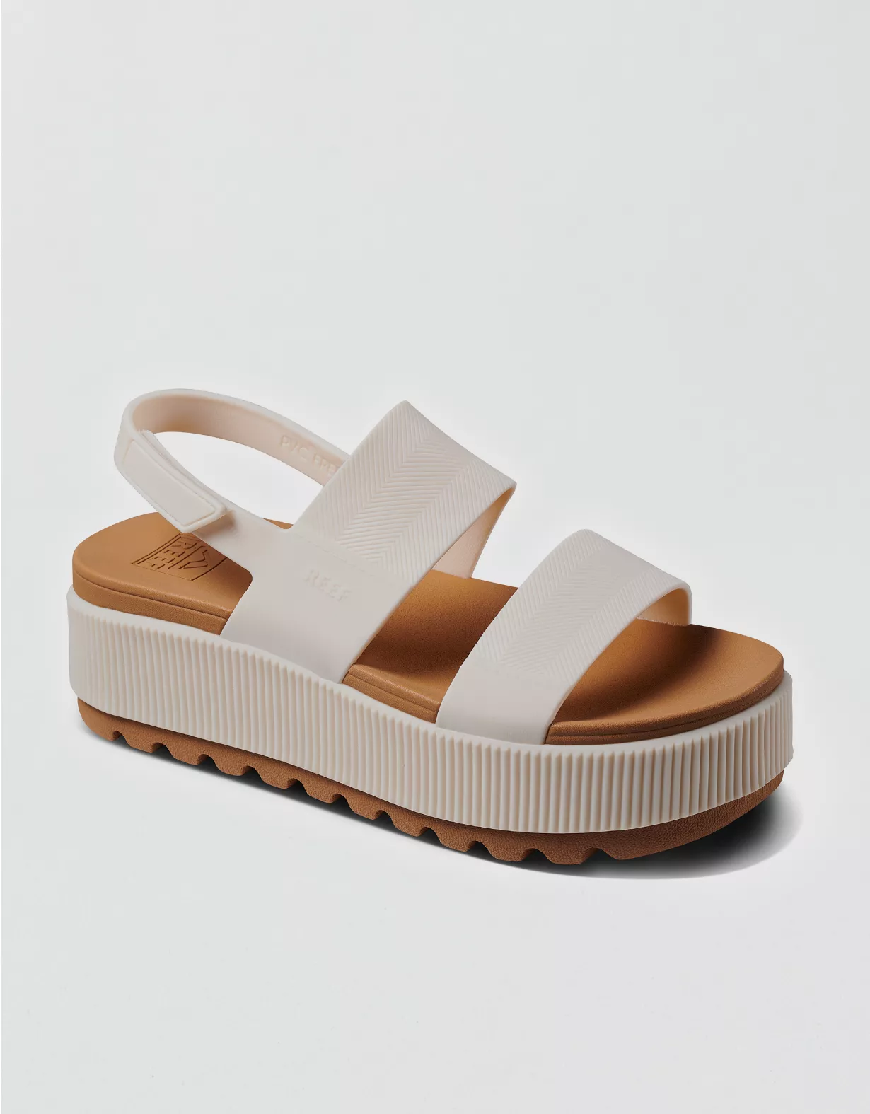 american eagle Reef Women's Water Vista Higher Sandal