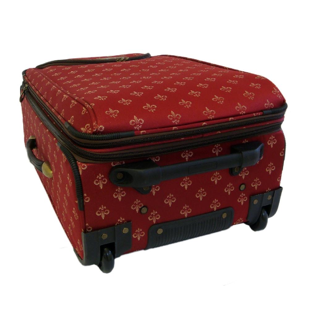 American Flyer American Flyer Lyon 25" Luggage