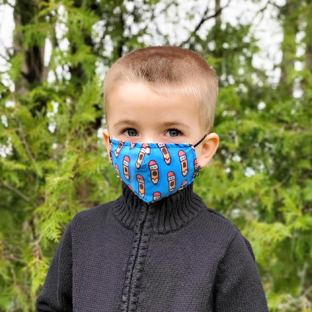 American Flyer Ed Heck Children's Face Mask & Travel Pouch