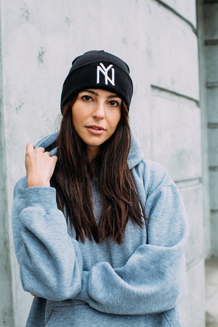 American Needle Cuffed Knit – New York Black Yankees