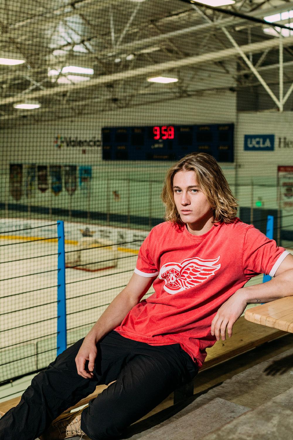 American Needle Remote Control Tshirt – Detroit Red Wings