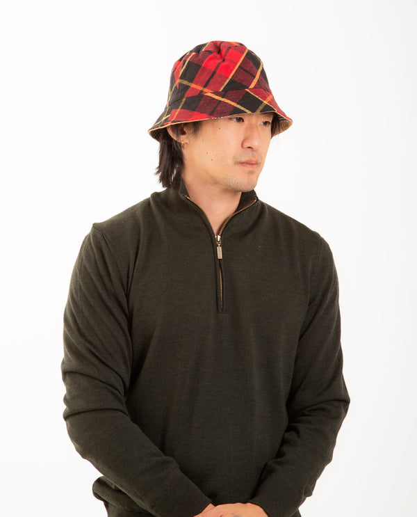 American Rag Cie No. 72 Reversible Bucket Hat Red Multi – American Rag Cie