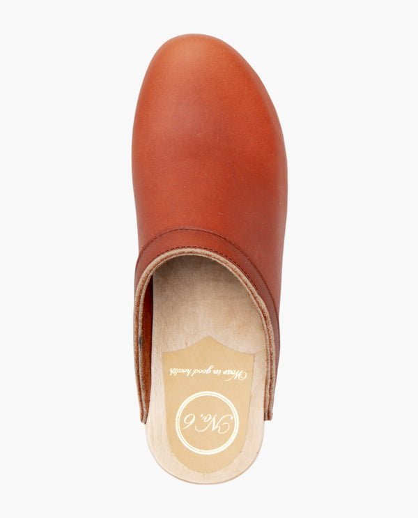 American Rag Cie Old School Clog On Mid Heel – American Rag Cie