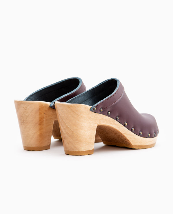 American Rag Cie Old School Studded Clog On High Heel – American Rag Cie