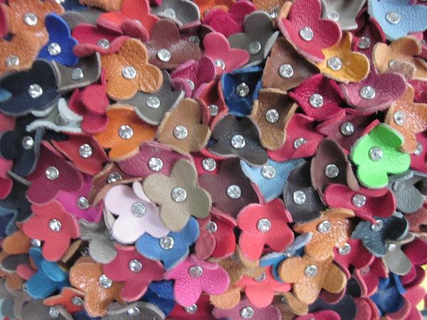 Amerileather Amerileather Willet Leather Shoulder Bag (#1921-9)