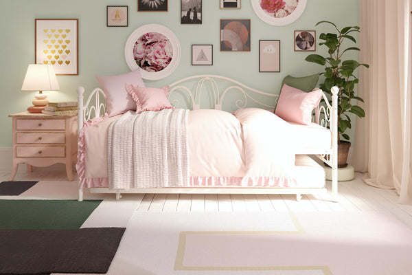 Ameriwood Home DHP Bombay Twin Metal Daybed And Trundle