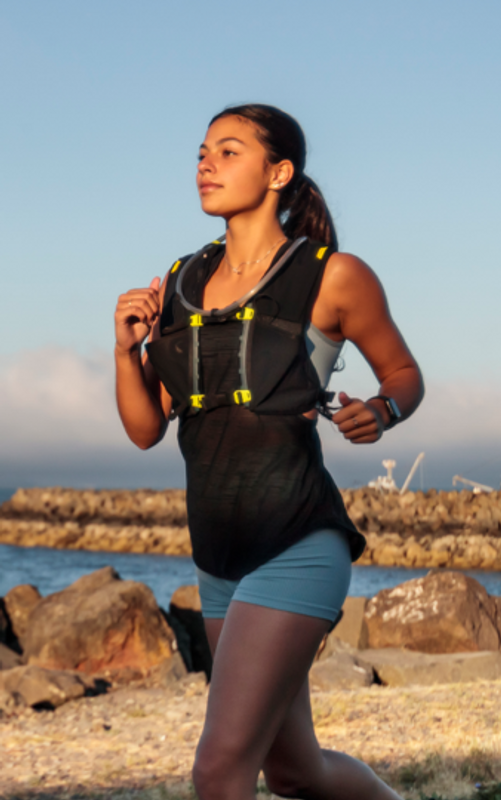 Amphipod PureRun® FreeForm™ Vest (with Reservoir)