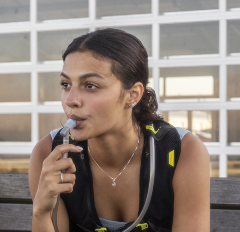 Amphipod PureRun® FreeForm™ Vest (with Reservoir)