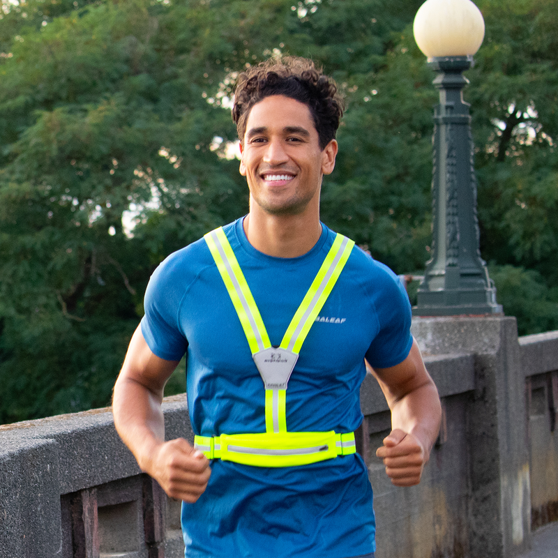 Amphipod Xinglet™ Pocket Luxe™ Reflective Vest