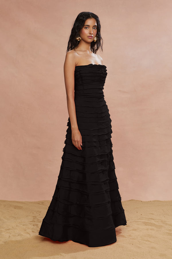 Amur Pepper Layered Gown Black