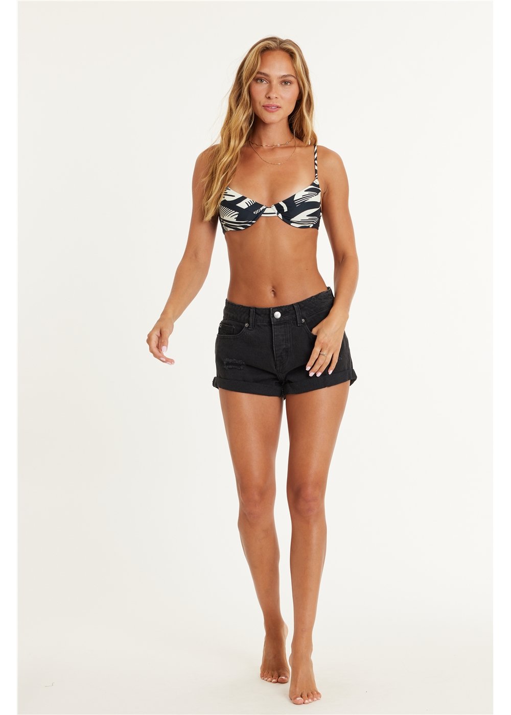 Amuse Society CROSSROADS DENIM WVN SHORT