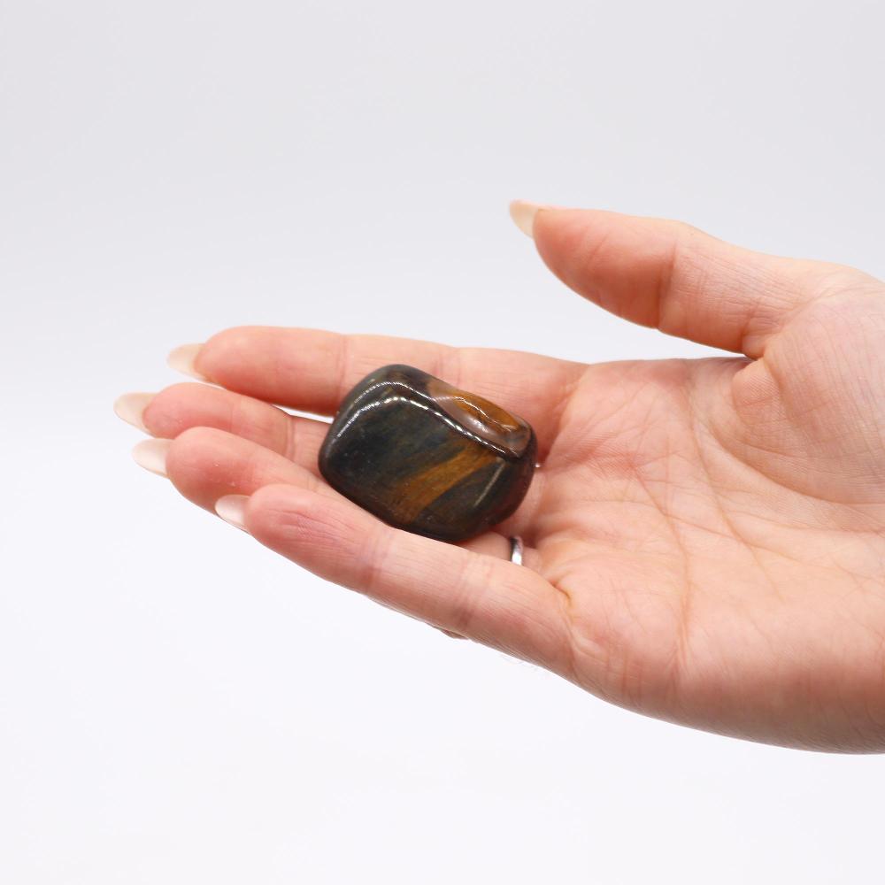 Ancient Wisdom 12x African Gemstone Tigers Eye - Blue - Size 7 - 26mm (KG)