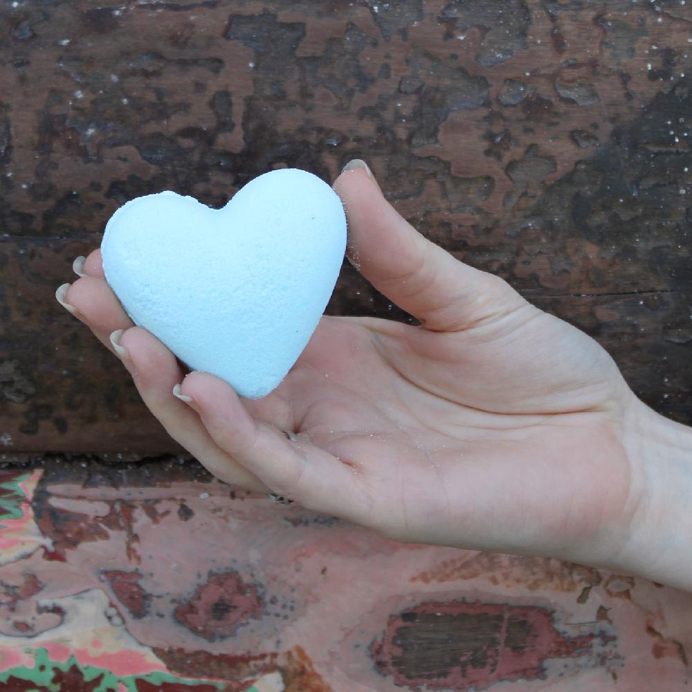Ancient Wisdom 16x Love Heart Bath Bomb 70g - Baby Powder