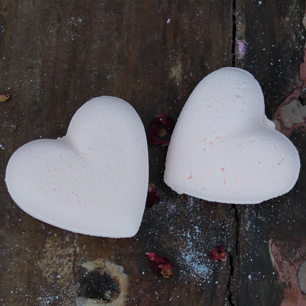 Ancient Wisdom 16x Love Heart Bath Bomb 70g - Passion Fruit