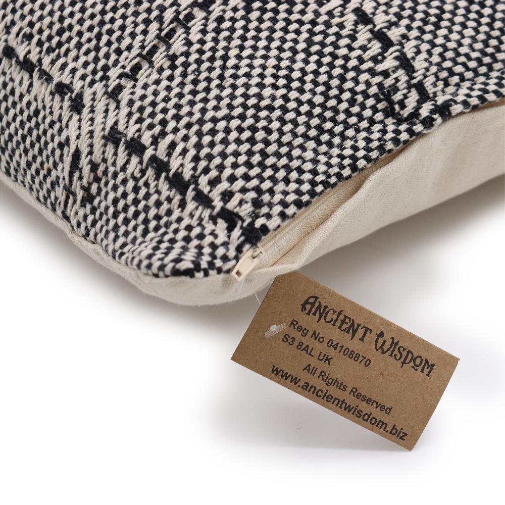 Ancient Wisdom 2x Classic Cushion Cover - Squares Grey - 40x40cm