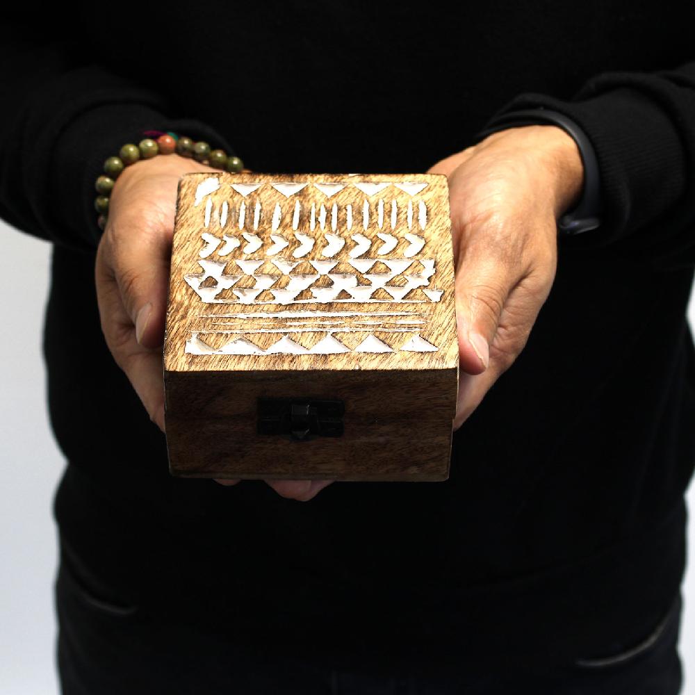 Ancient Wisdom 2x White Washed Wooden Box - 6x4 Slavic Design