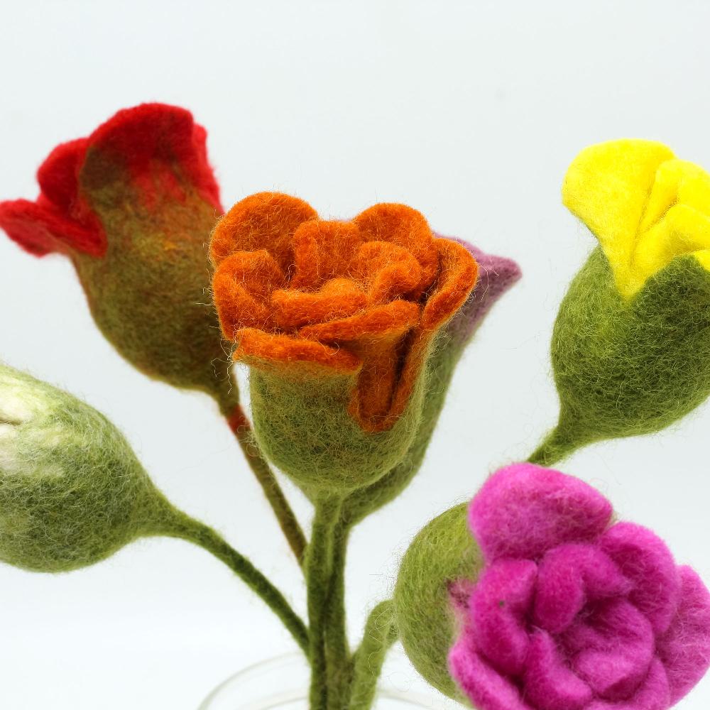 Ancient Wisdom 6x Felt Flowers - Roses (assorted Colours)