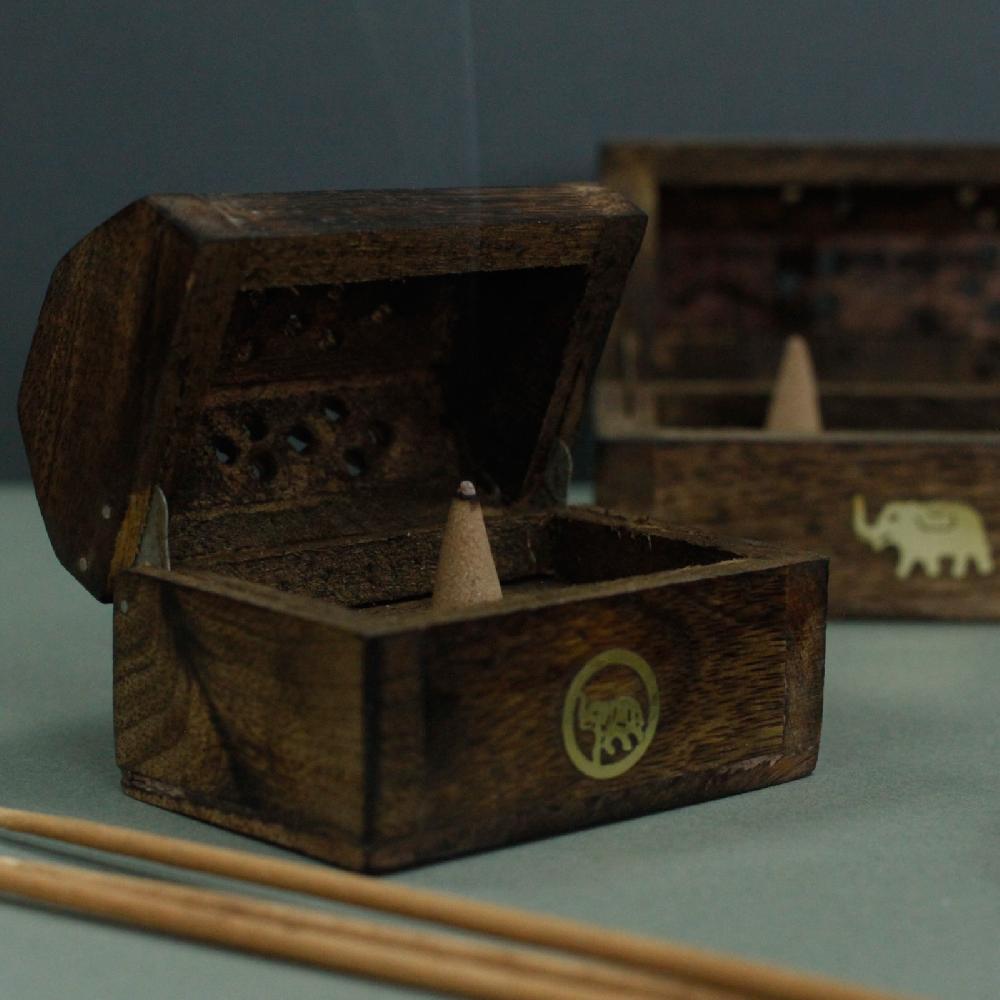 Ancient Wisdom 8x Mini Incense Cone Smoke Box - Mango Wood
