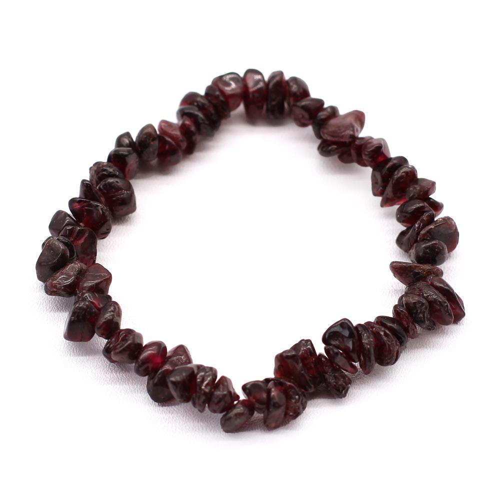 ancient wisdom 12x Chipstone Bracelet - Blood Garnet