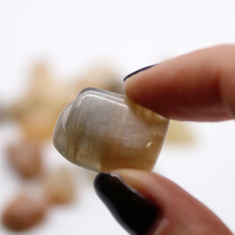 Ancient Wisdom 24x M Tumble Stone - Moonstone