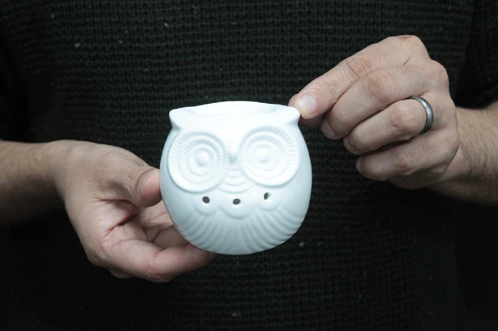 Ancient Wisdom Classic White Oil Burner - Short Owl