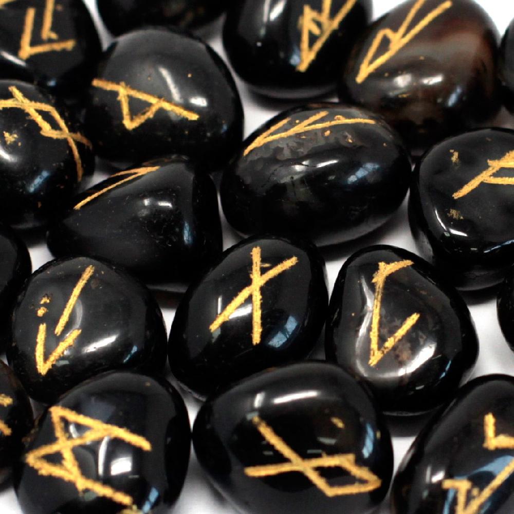ancient wisdom Runes Stone Set in Pouch - Black Onyx