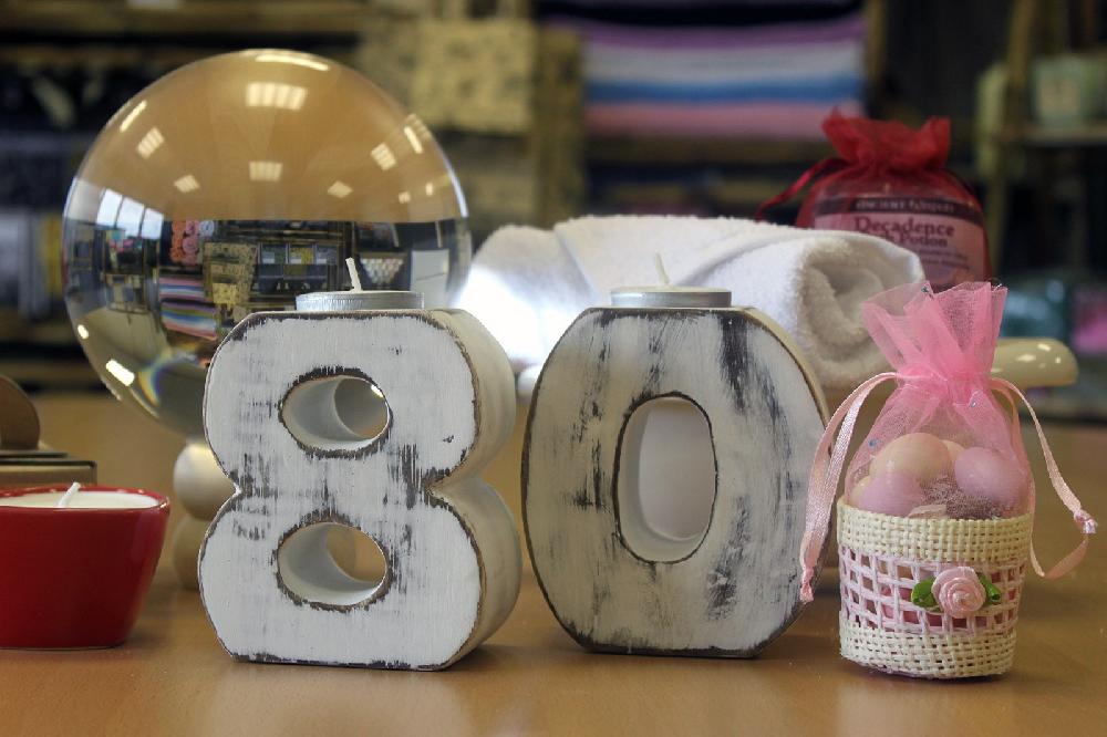 Ancient Wisdom Wooden Birthday Numbers - No.8