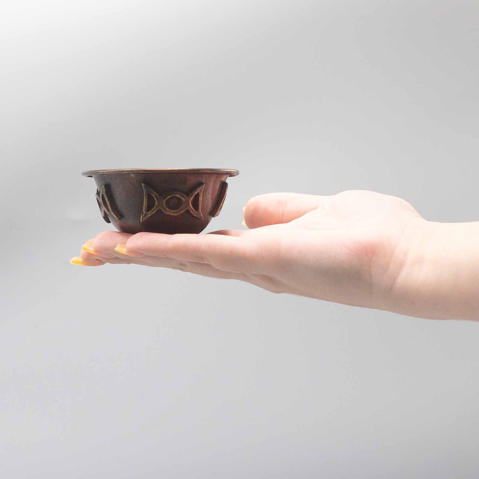 Ancient Wisdom Antique Copper Ritual Bowl With Triple Moon 8x4cm