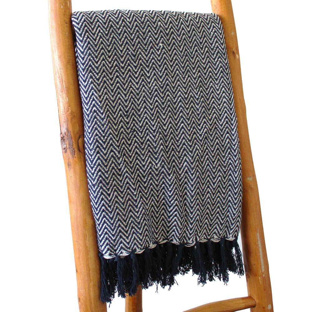 ancient wisdom Boho Comfort Throw - 125x150cm - Navy Zigzag