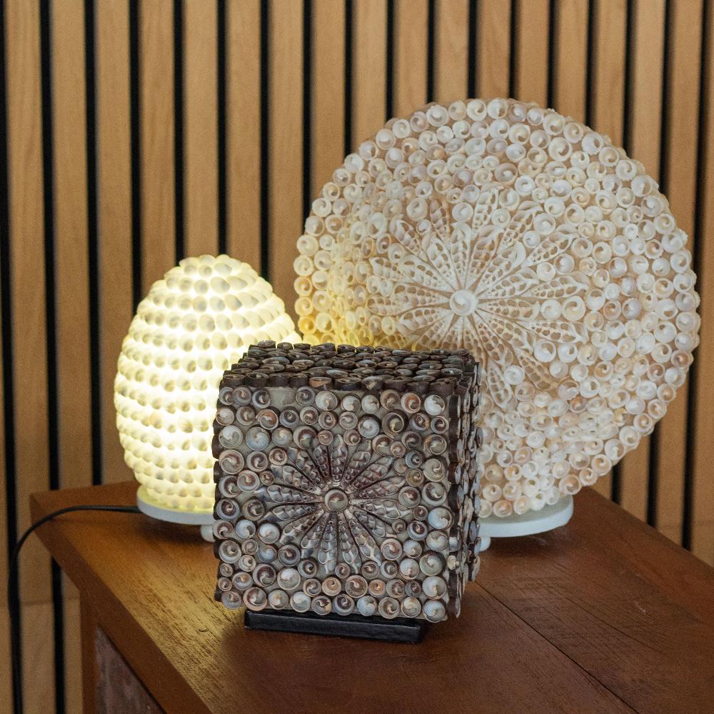 Ancient Wisdom Boho Sea Shell Lamp - Cut Art Shell Oval - 15cm