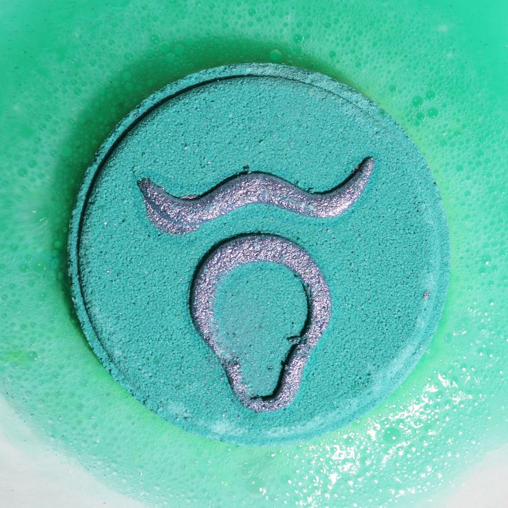 ancient wisdom Box of 2 Zodiac Bath Fizzers with Horoscope - Taurus