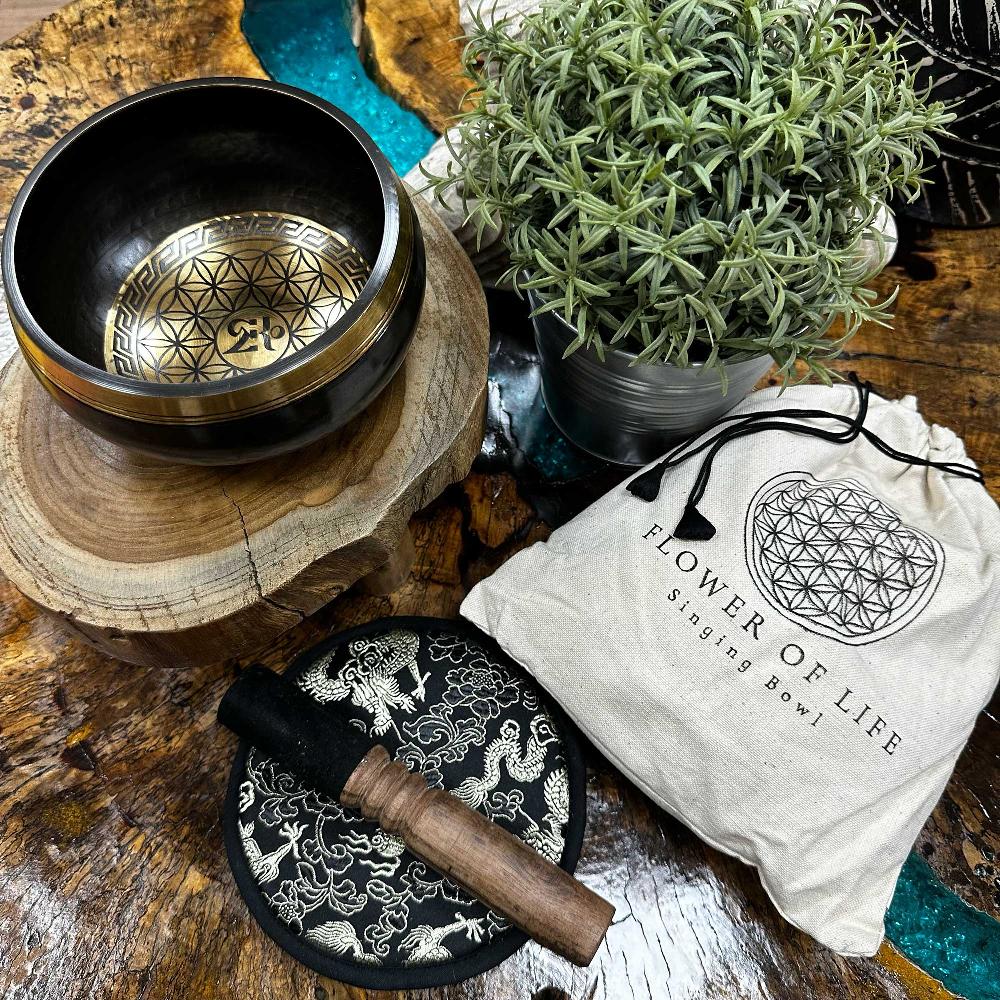 Ancient Wisdom Hand Beaten & Engraved Singing Bowl Gift Set - 14cm - Flower Of Life