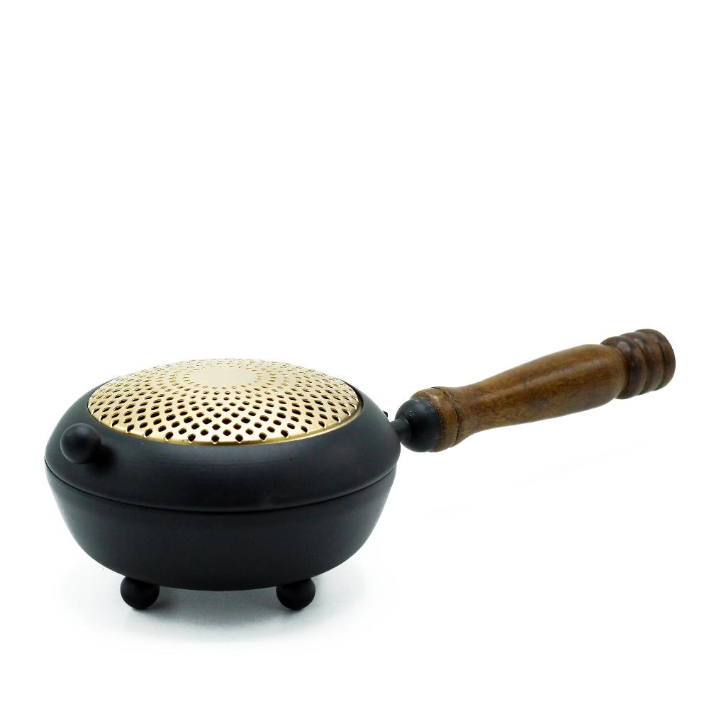 ancient wisdom Large Iron Censer Incense Burner - Gold detail