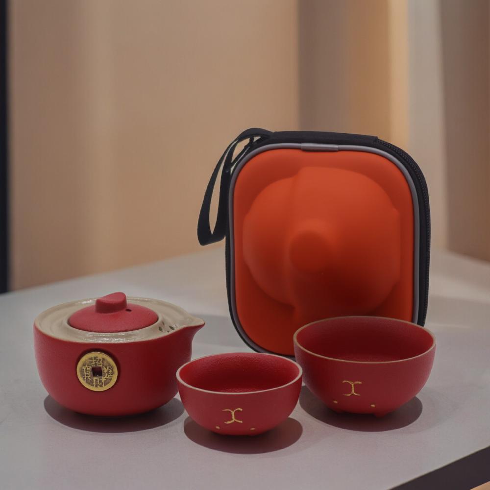 ancient wisdom Money Cat Teapot Set - Two Cups - Travel Pack - Red