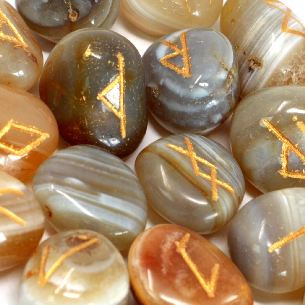 ancient wisdom Runes Stone Set in Pouch - Banded Agate