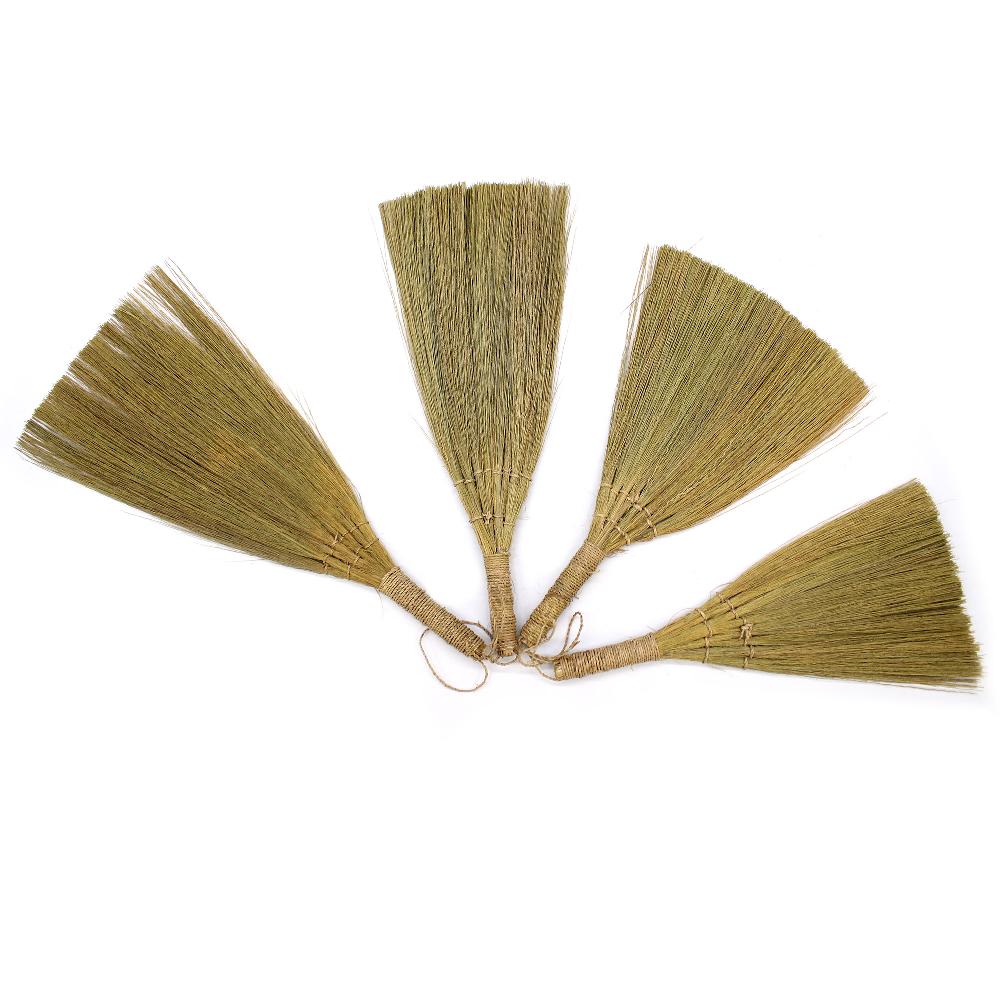 Ancient Wisdom Set 4 - Pampas Fan Broom - Natural Mixed Sizes