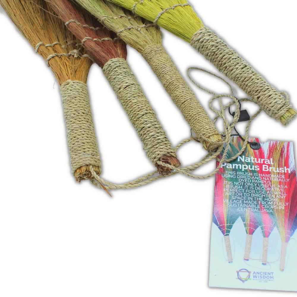 Ancient Wisdom Set 4 - Pampas Long Broom - Natural Colours