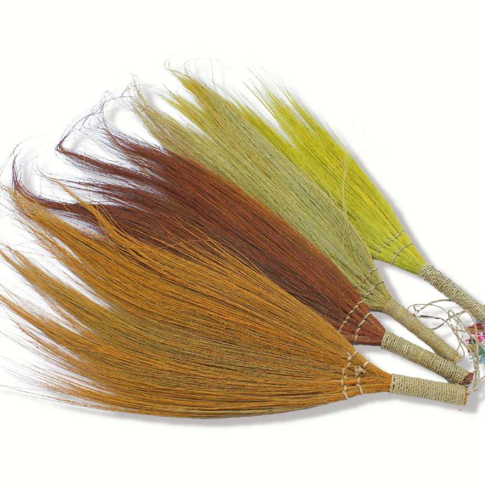 Ancient Wisdom Set 4 - Pampas Long Broom - Natural Colours
