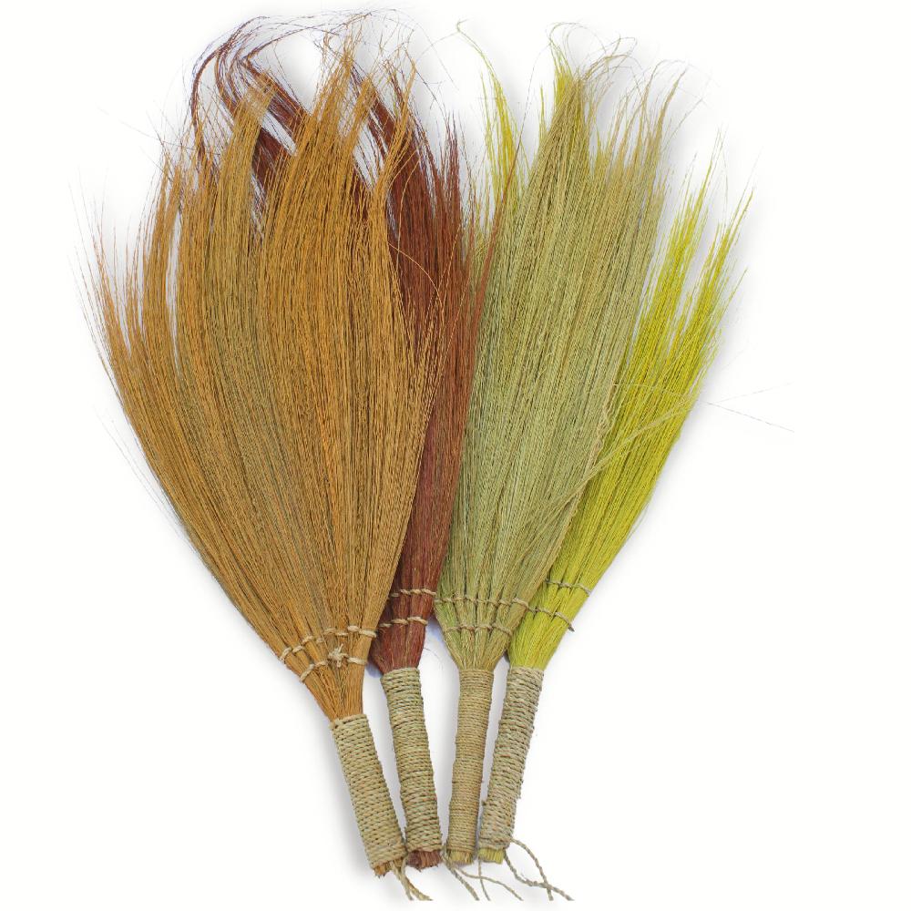 ancient wisdom Set 4 - Pampas Long Broom - Natural colours