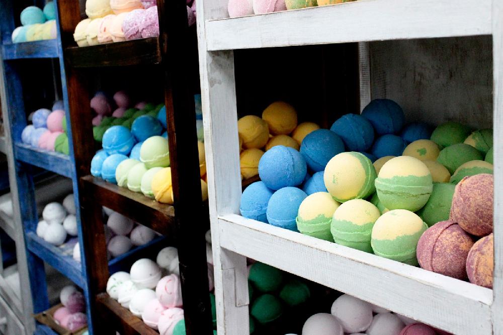 Ancient Wisdom Set Of 240 Jumbo Bath Bombs With Luxury Stand - Brownwash