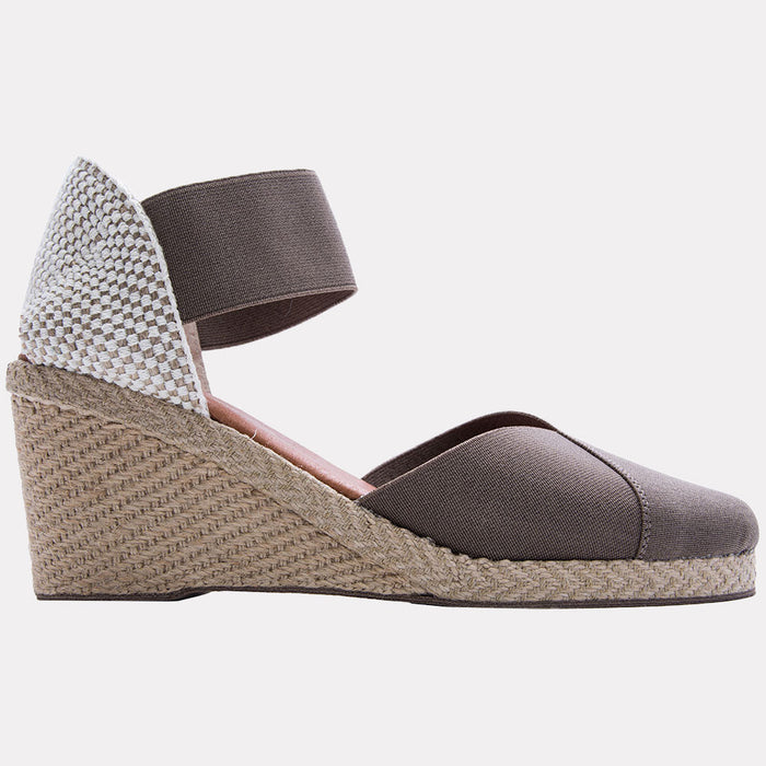 André Assous Anouka Espadrille Wedge