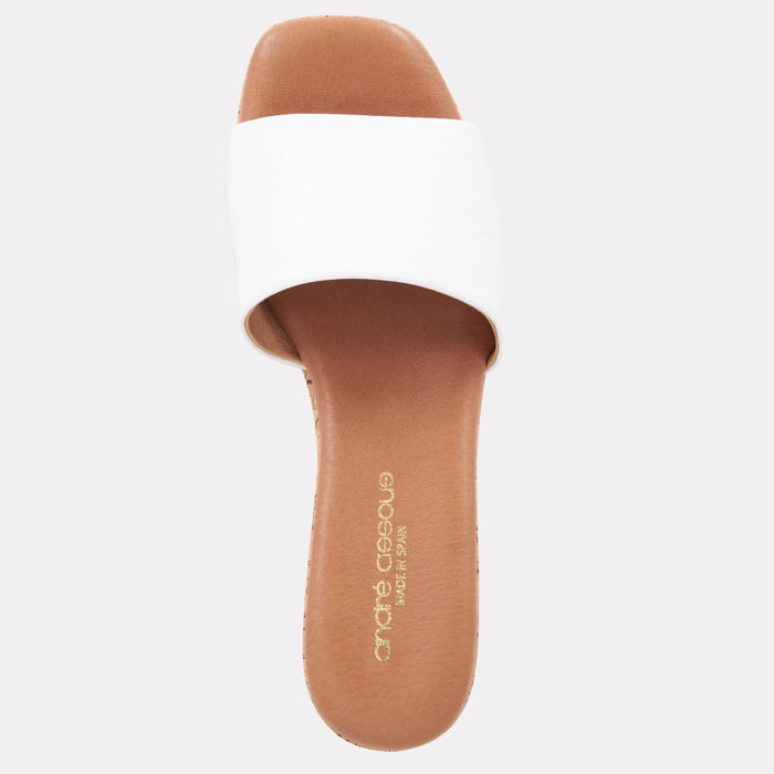 André Assous Cypress Leather Heel