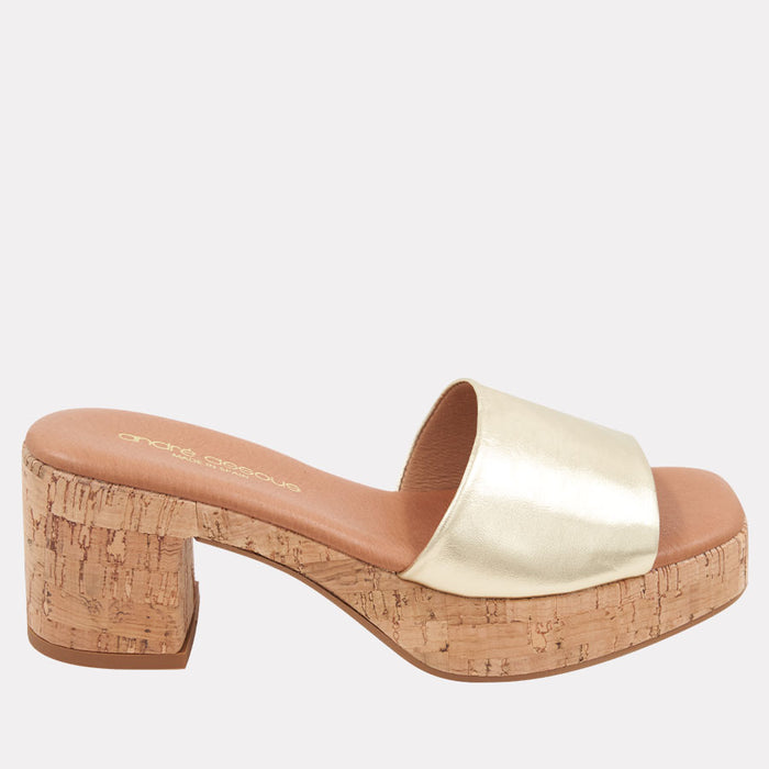 andré assous Cypress Leather Heel