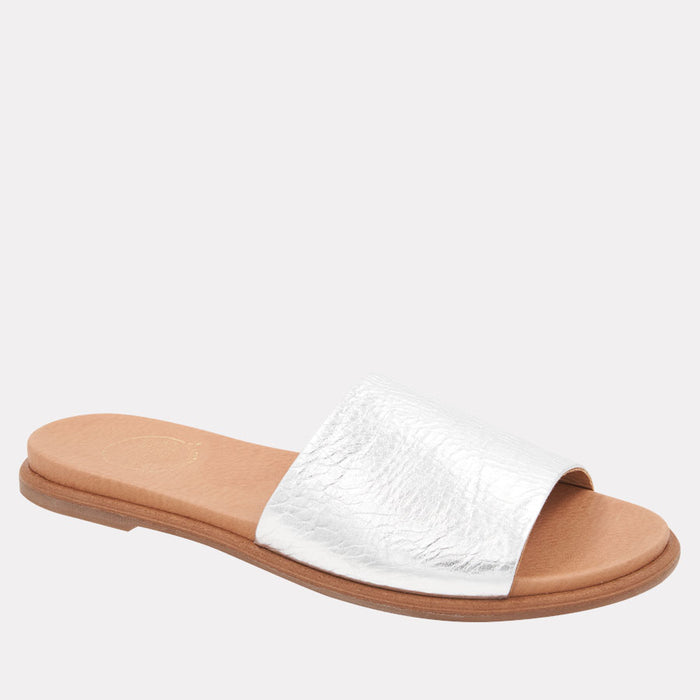 André Assous Fran Featherweights™ Sandal