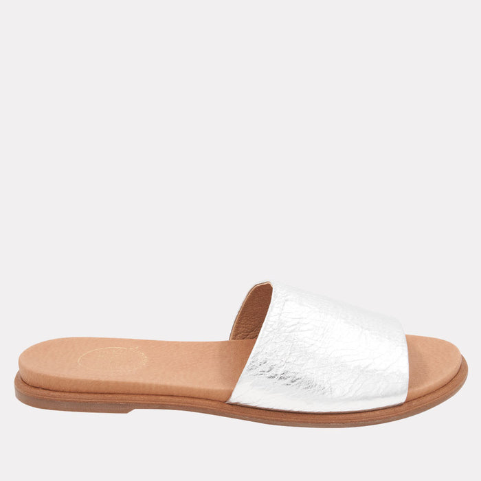 andré assous Fran Featherweights™ Sandal